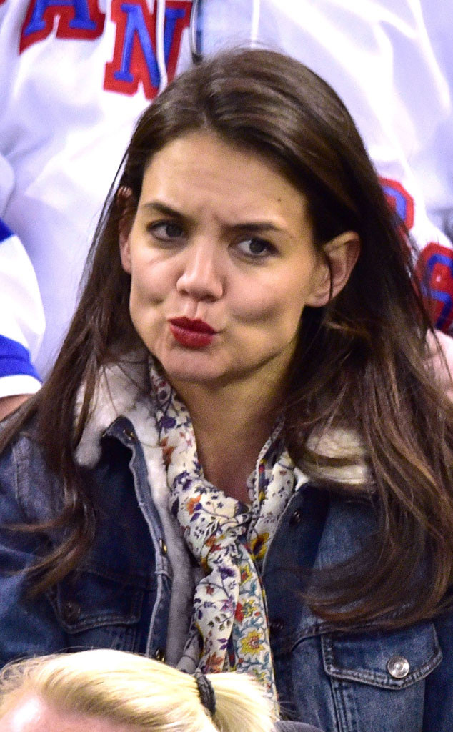 LOL! Katie Holmes' Funny Faces Steal the Show at Hockey Game | E! News
